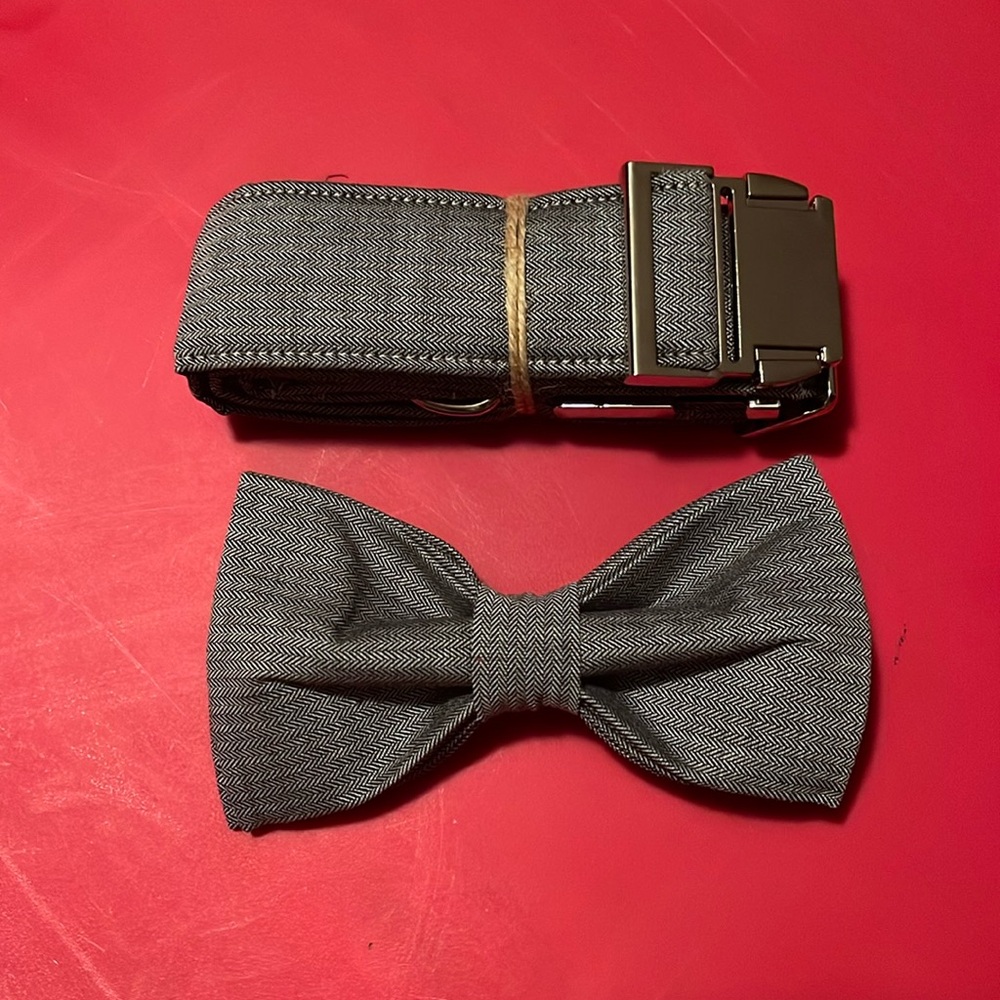 NWT Dog Collar with Bow tie, Size XL